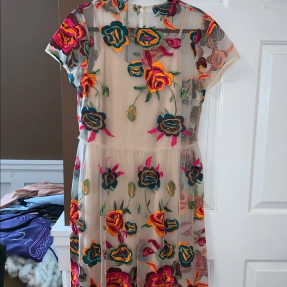 Neiman Marcus Dresses & Skirts - Neiman Marco floral dress